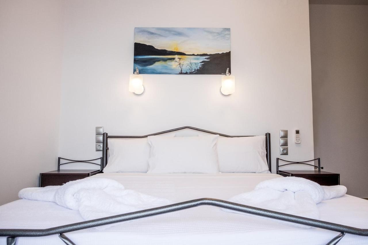Amousso Beach Villas Marantochori Ngoại thất bức ảnh